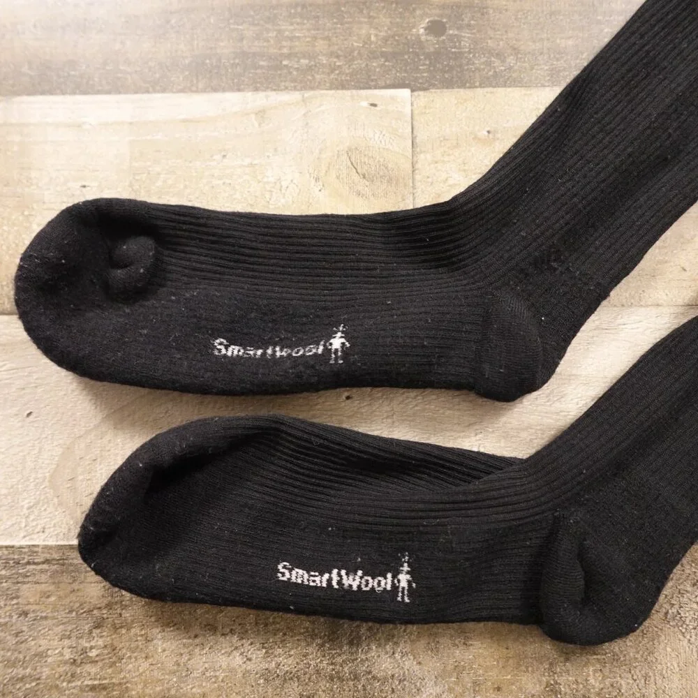 Smartwool Black Knee-High Socks Size Large Merino‎ Wool